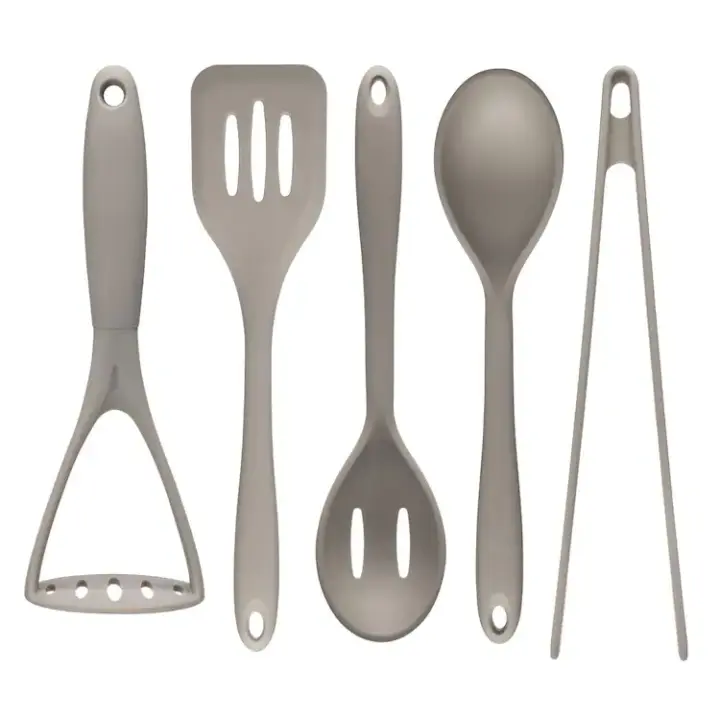 kitchen utensils